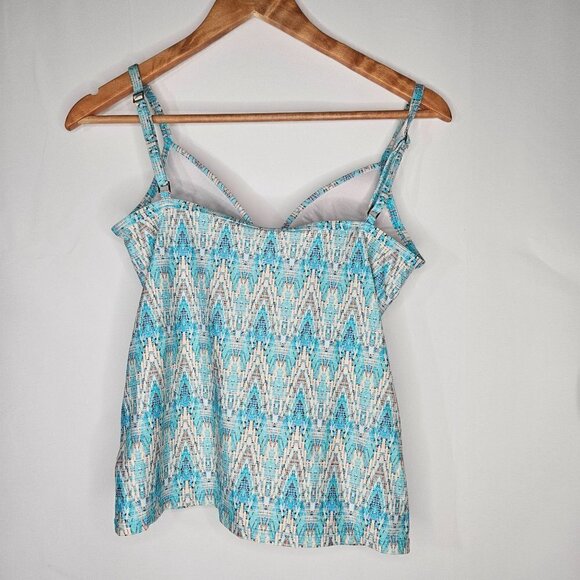 La BLANCA Multi Milano Embroidered Pink, Blue Tankini Swim Top, US 4 - Picture 4 of 10